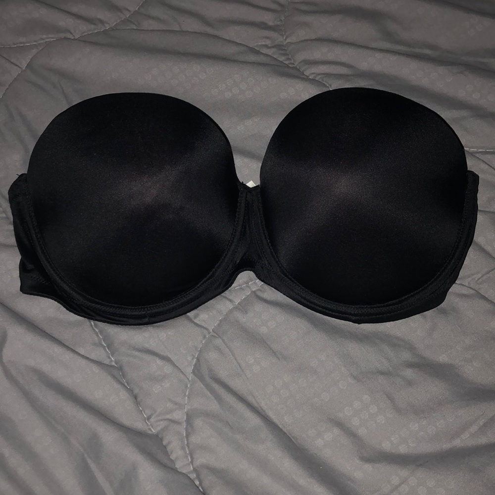 ✖️SALE✖️🖤 Strapless VS PINK Bra NWT 🖤